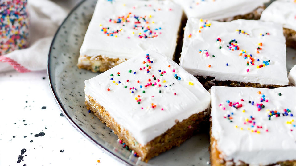 Хрусткі рисові тістечка з ванільним маршмеллоу